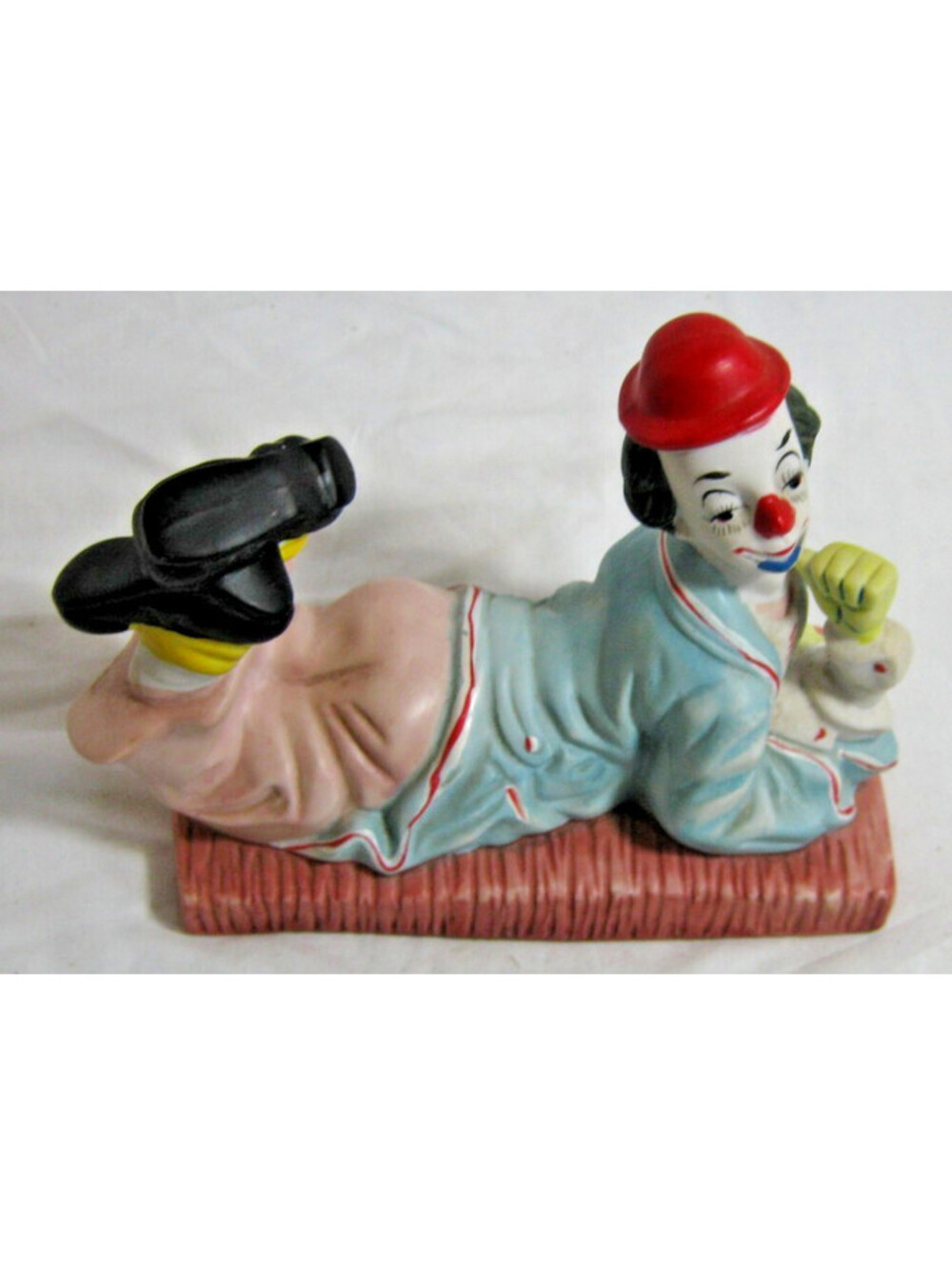Toscany Collection VTG Porcelain Clown Laying Down Seasons N Reasons 6 x 5”